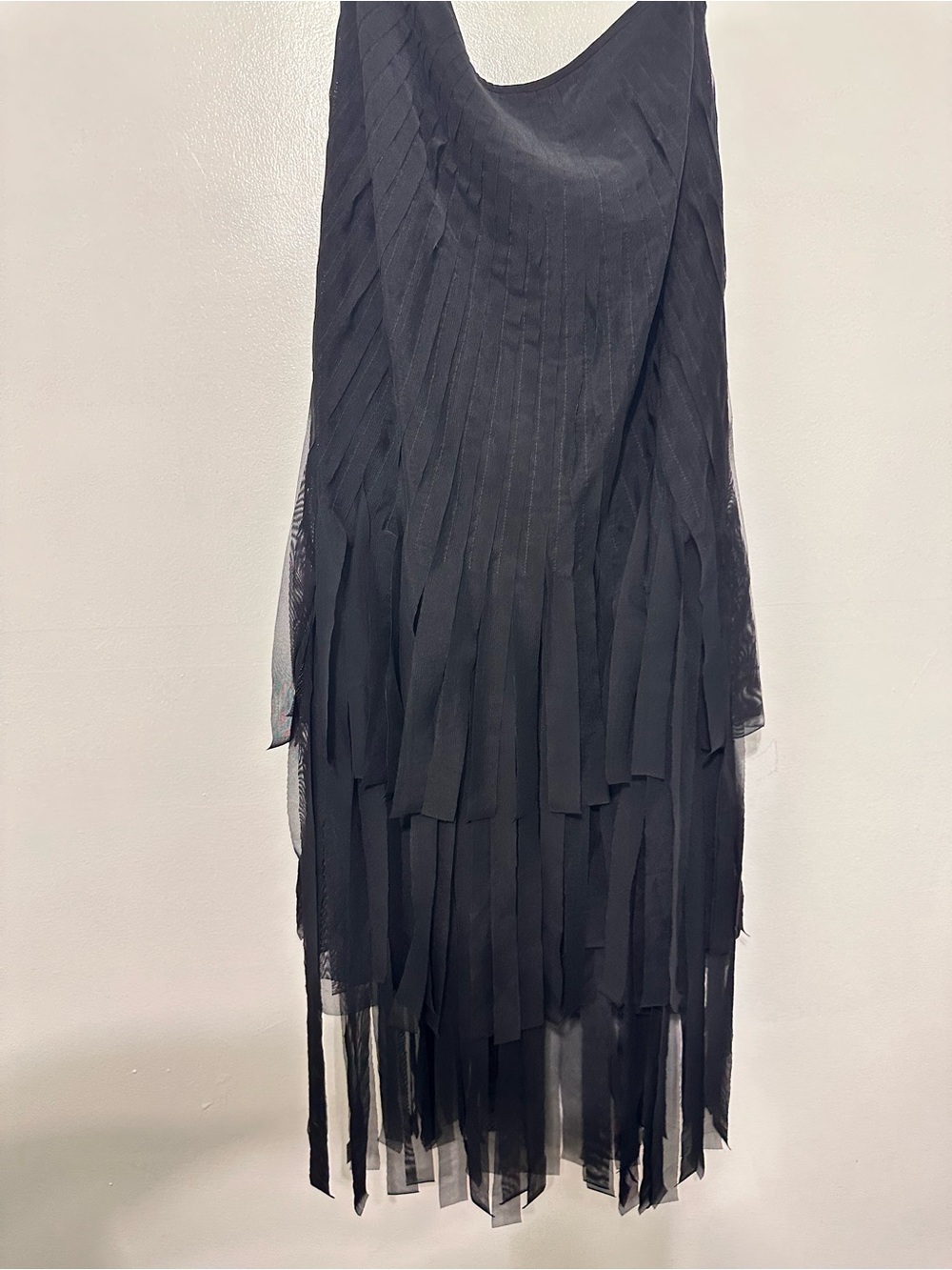 Chic Black Asymmetrical Pleated Layered Midi Skirt - Picture 9 of 11